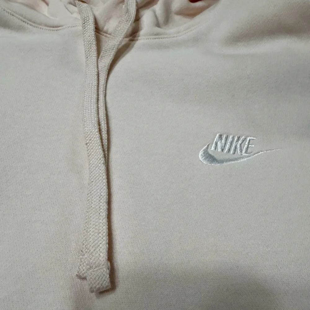 Nike Men's Medium Club Pullover Fleece Hoodie Light Orange Peach